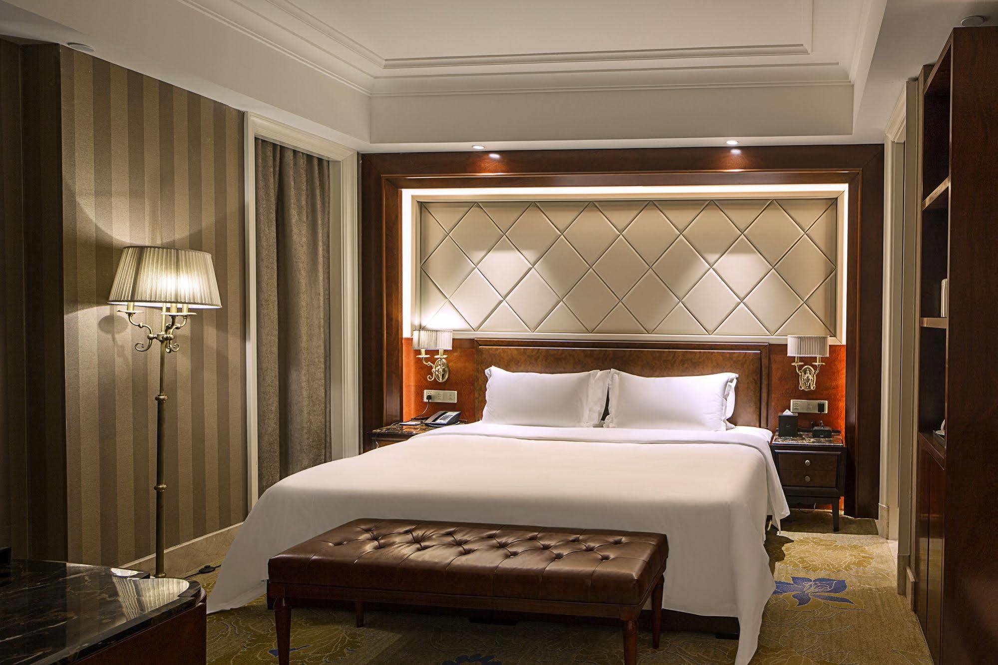 Chengdu Jin Yun Hotel Buitenkant foto