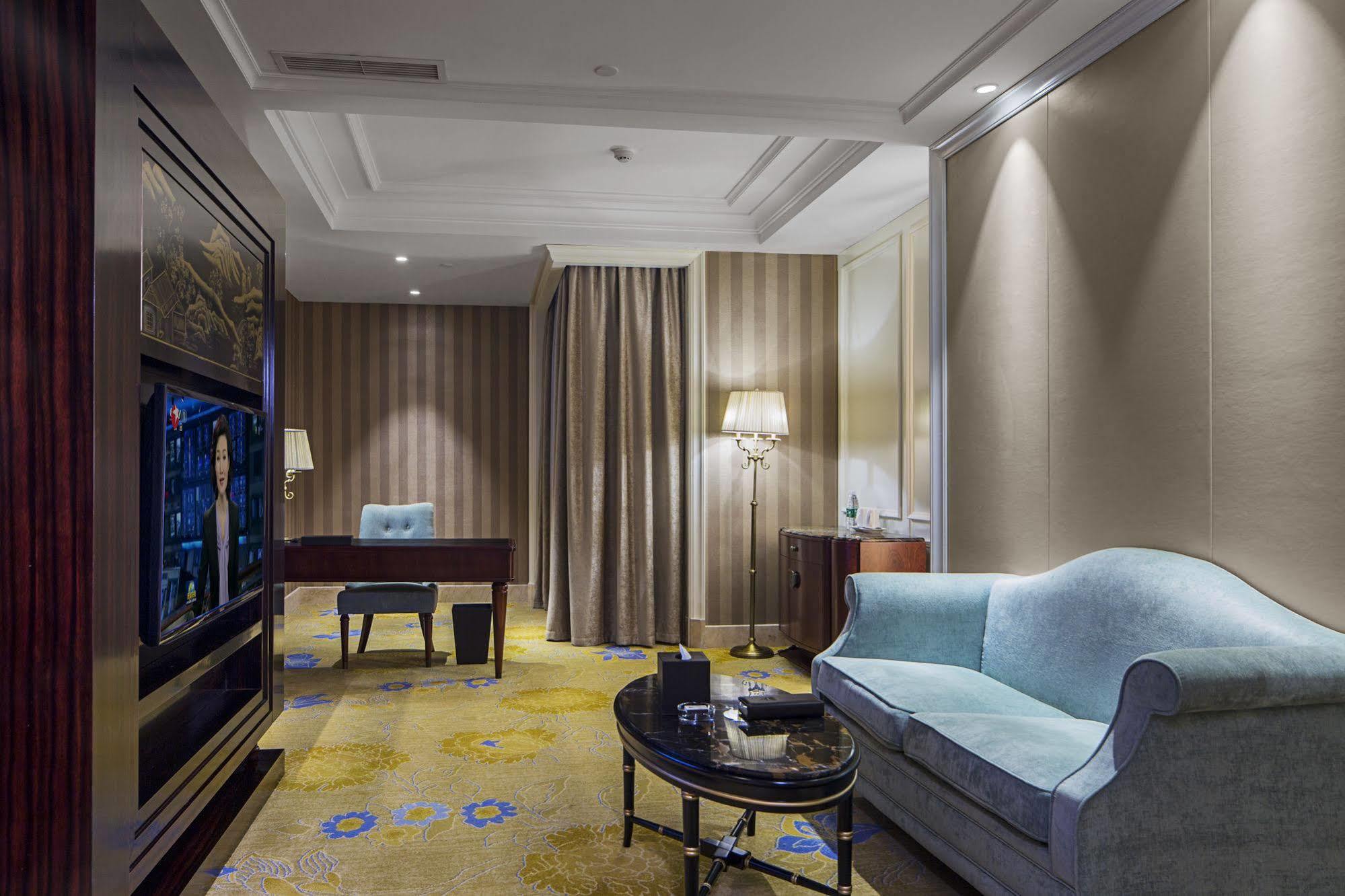 Chengdu Jin Yun Hotel Buitenkant foto